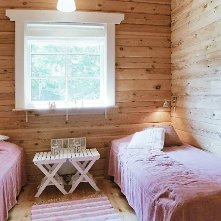 Vakantiehuis Three-bedroom Holiday In 4 Hasle